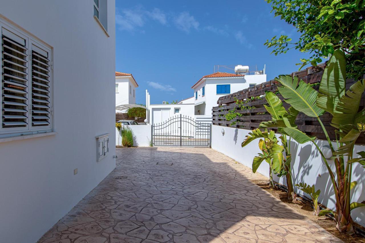 Villa Nova Protaras Exterior photo