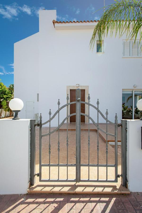Villa Nova Protaras Exterior photo